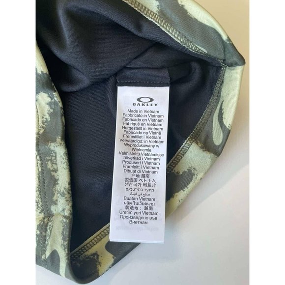 Oakley Neck Gaiter L / XL Hydrolix Face Cover Mask Green Camo Reflective New - Picture 10 of 11